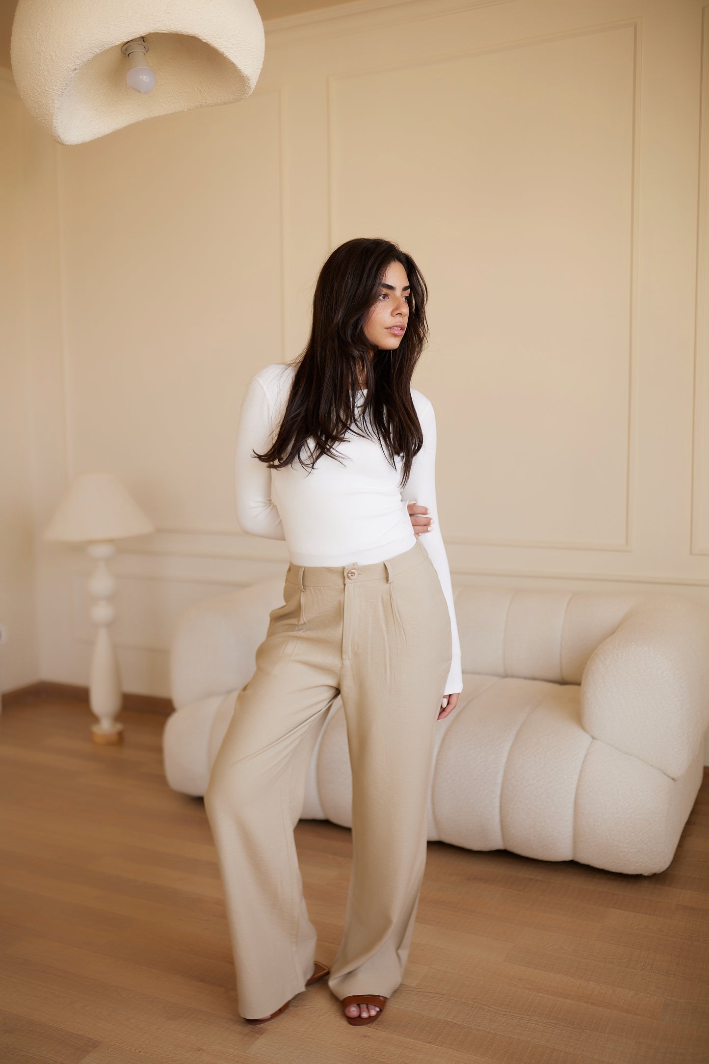 pants straight leg in beige