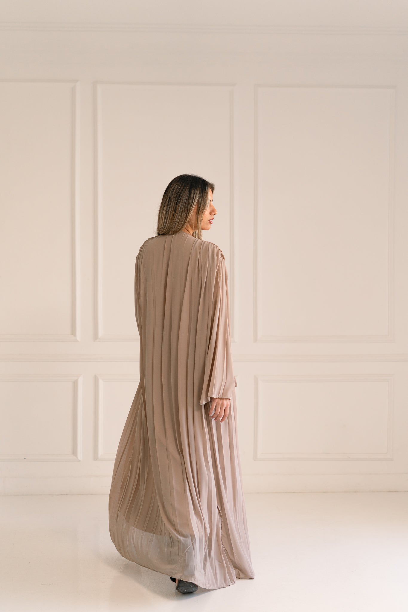 Beige flowfold cardigan