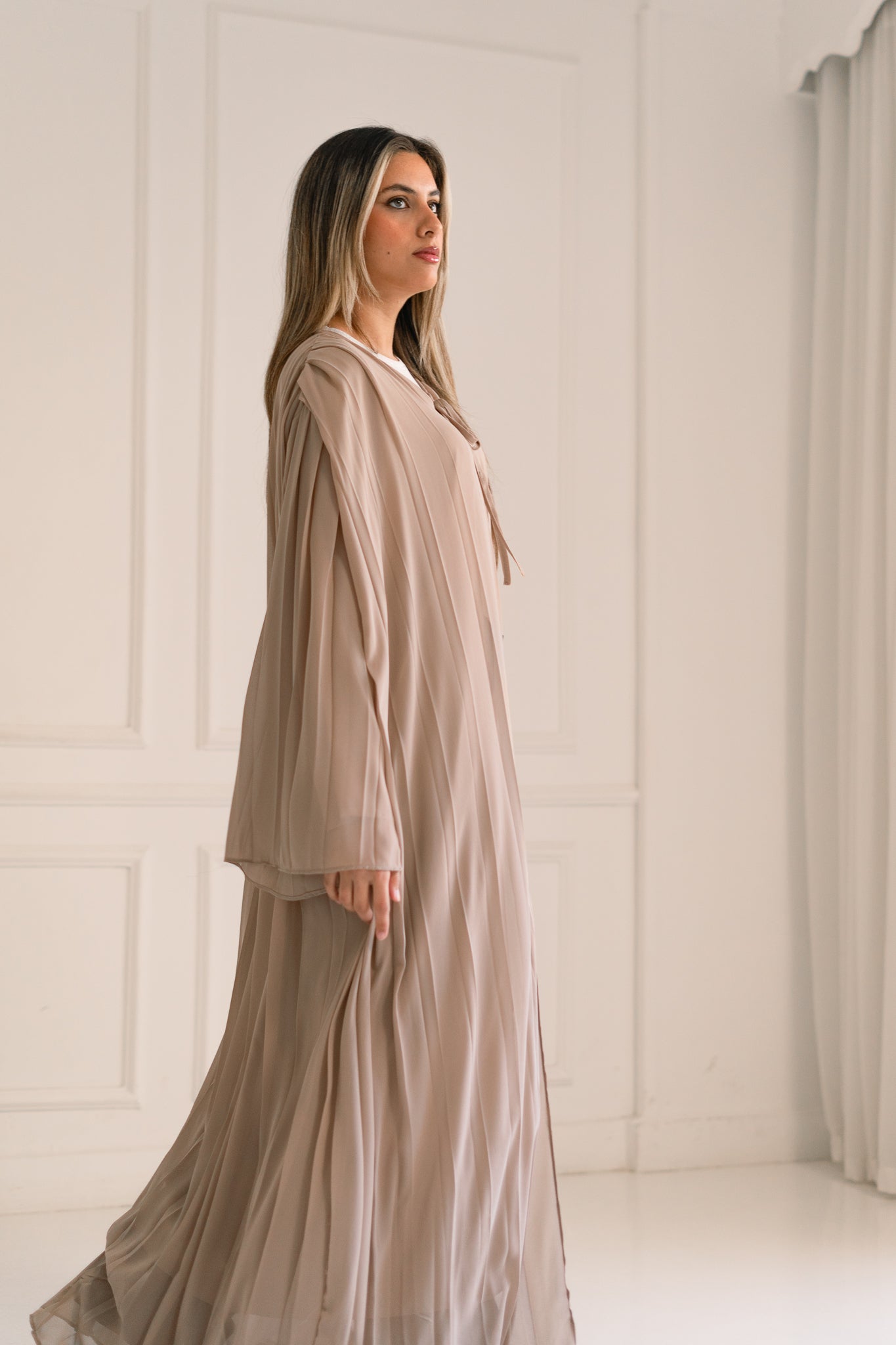 Beige flowfold cardigan