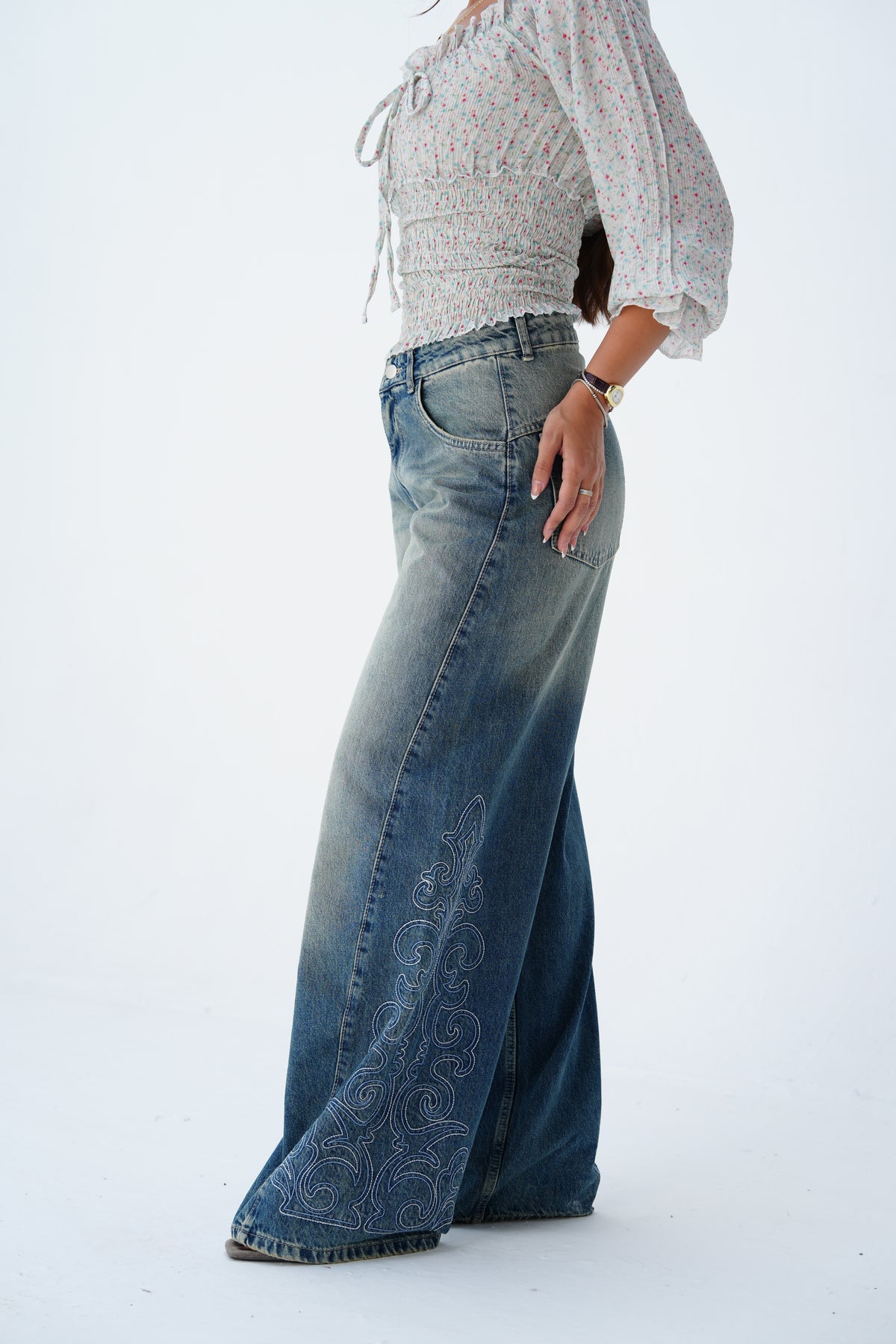 Embroidery medium colored denim