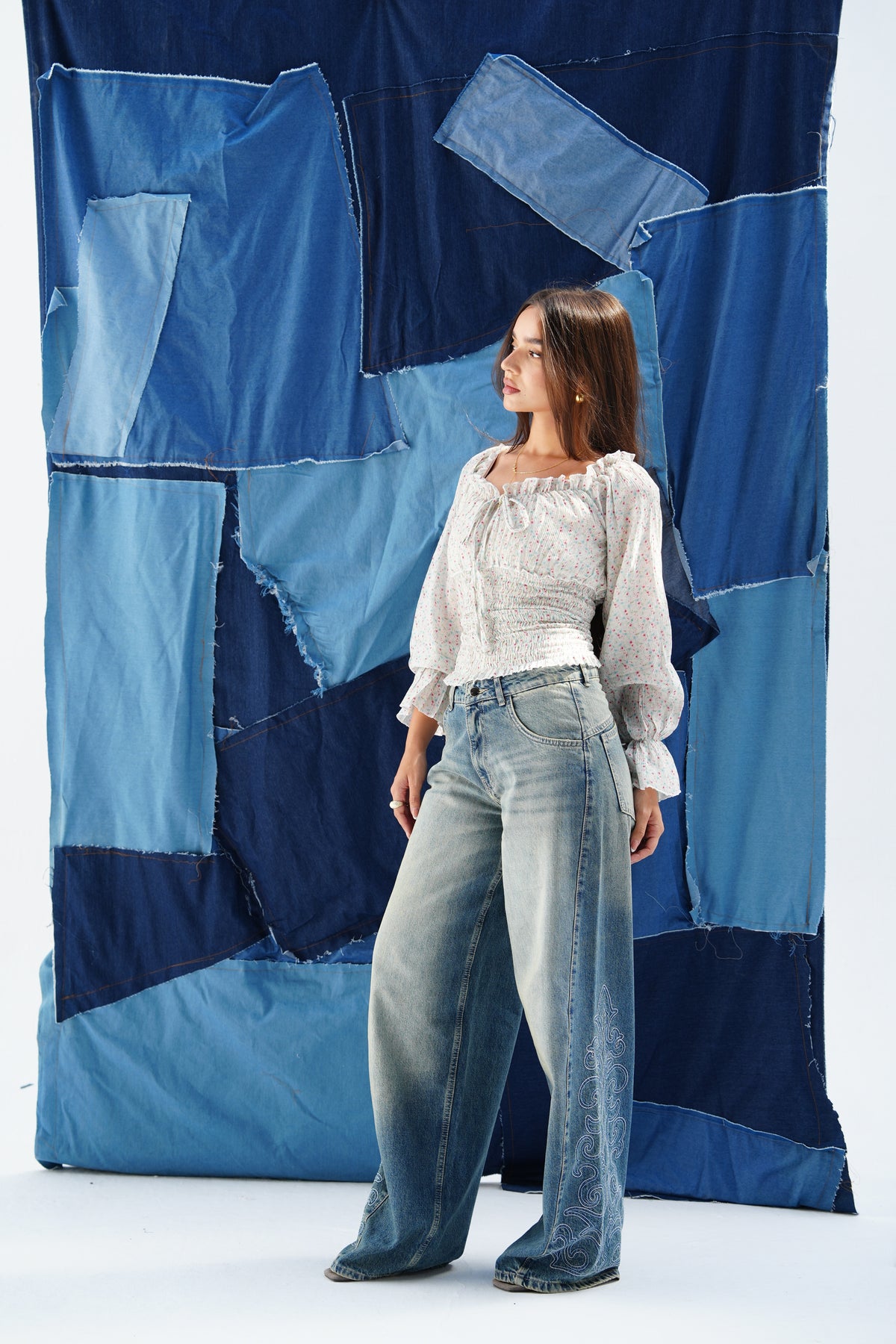 Embroidery medium colored denim